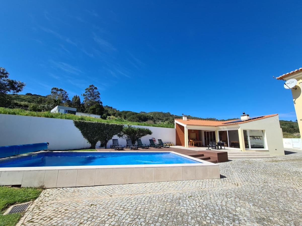הוילה נאזרה Casa Da Encosta מראה חיצוני תמונה