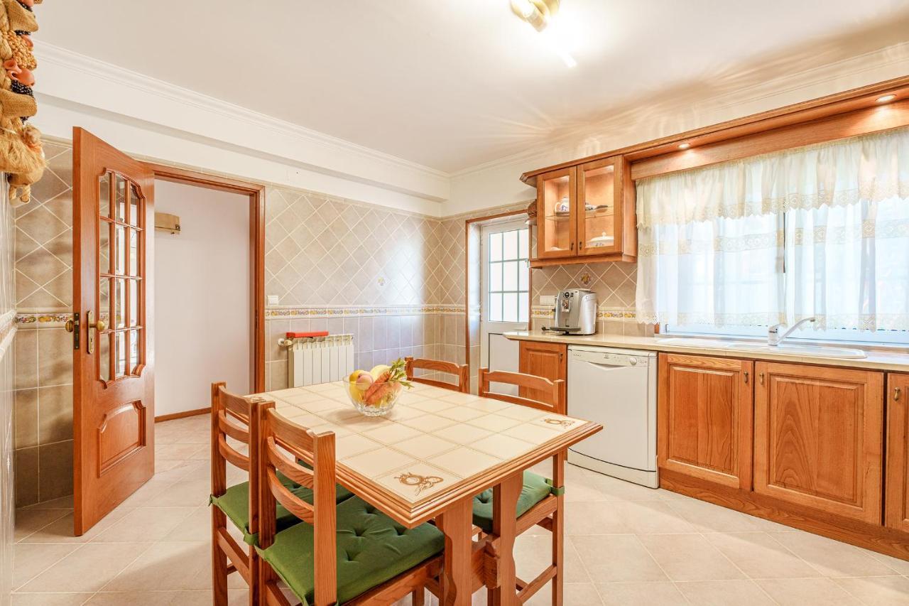 הוילה נאזרה Casa Da Encosta מראה חיצוני תמונה