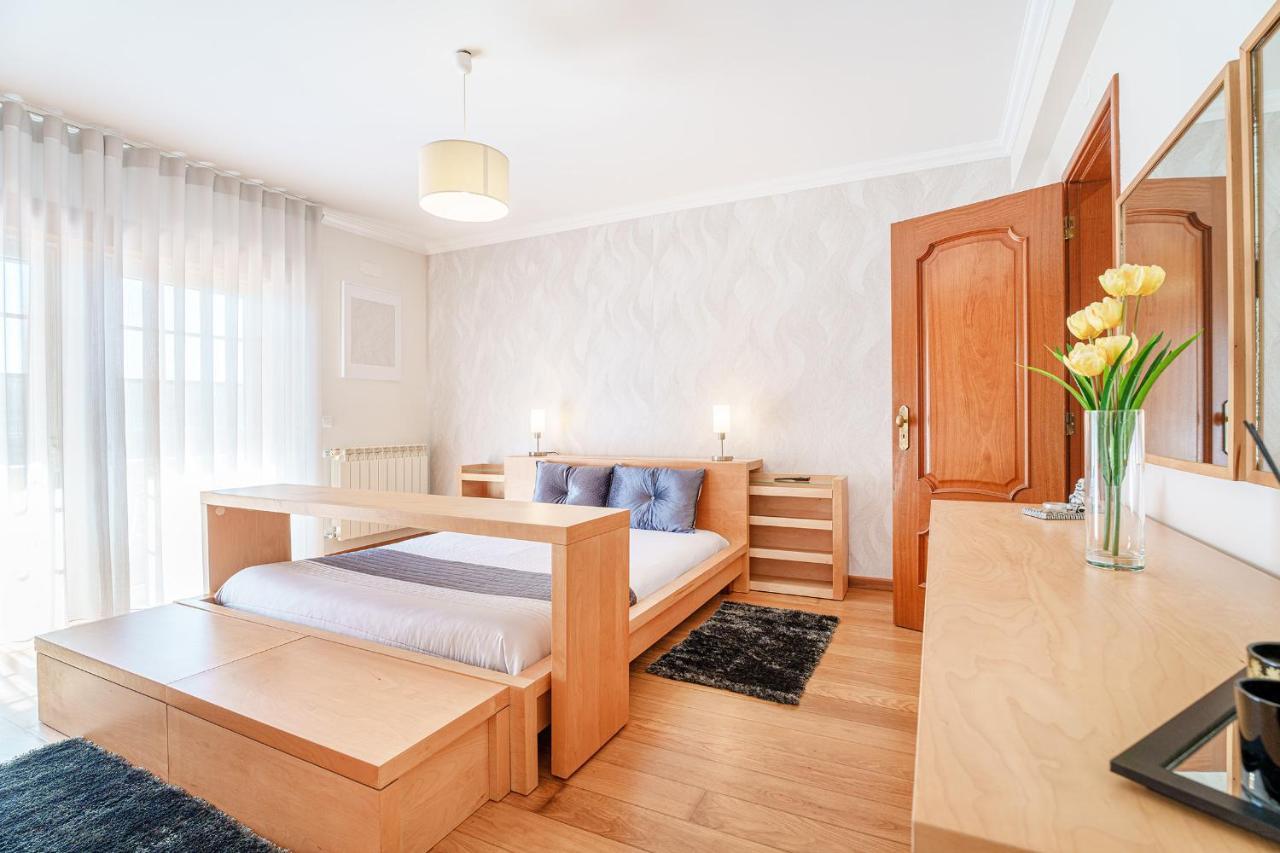 הוילה נאזרה Casa Da Encosta מראה חיצוני תמונה
