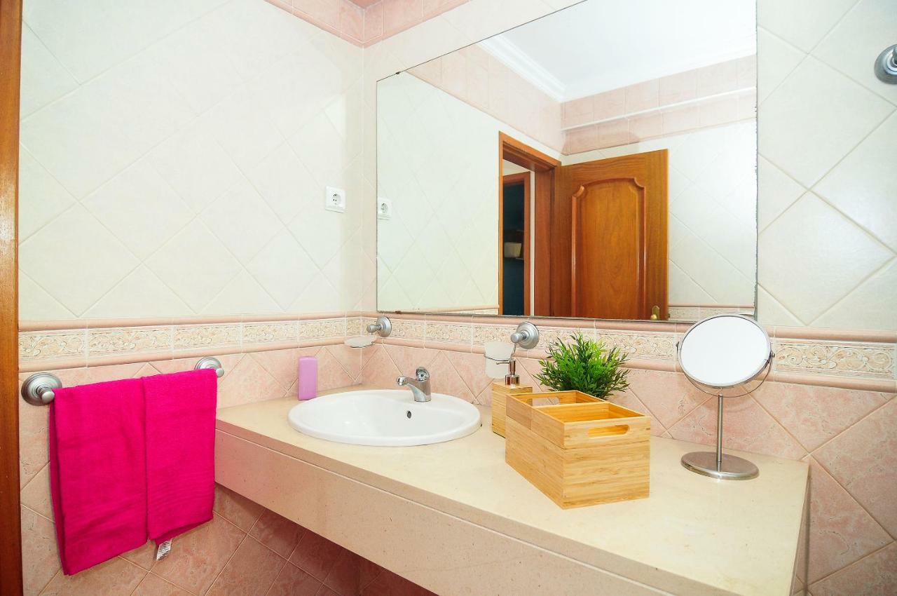 הוילה נאזרה Casa Da Encosta מראה חיצוני תמונה